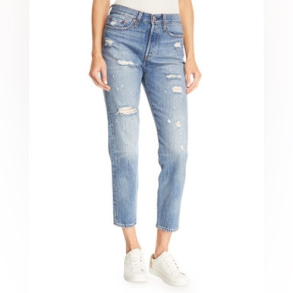 Levi’s Jeans Women's Size 27 Wedgie Icon Fit High-Waist Distressed Tapered Leg - Picture 3 of 16